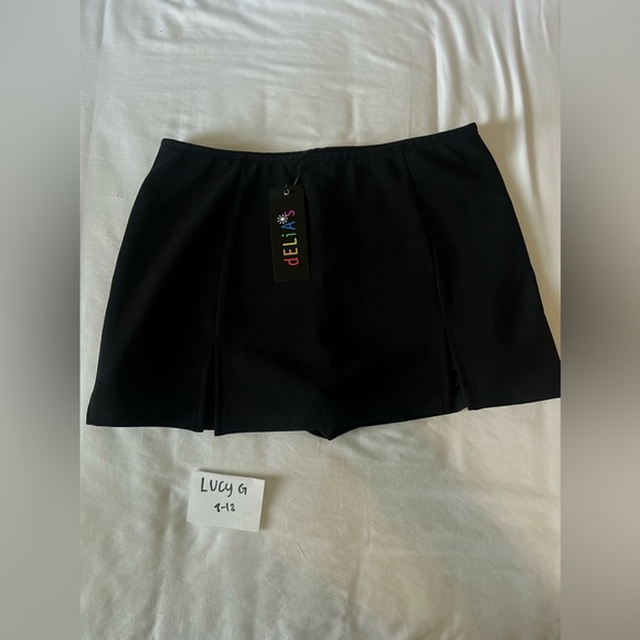 DELIAS SKORT - Picture 2 of 2